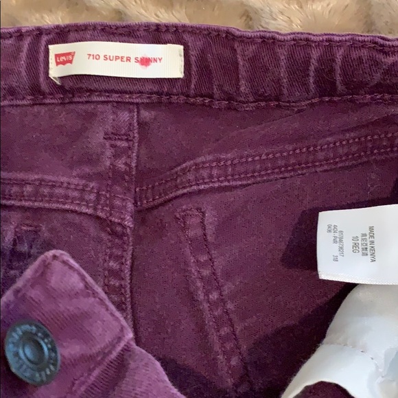 Lev’s girls size 10 “Super skinny jeans” used - Picture 2 of 4